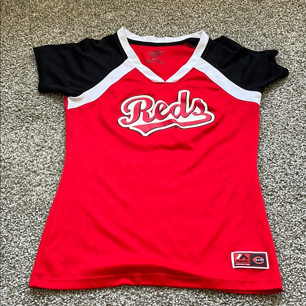 Women’s Cincinnati Reds Shirt
